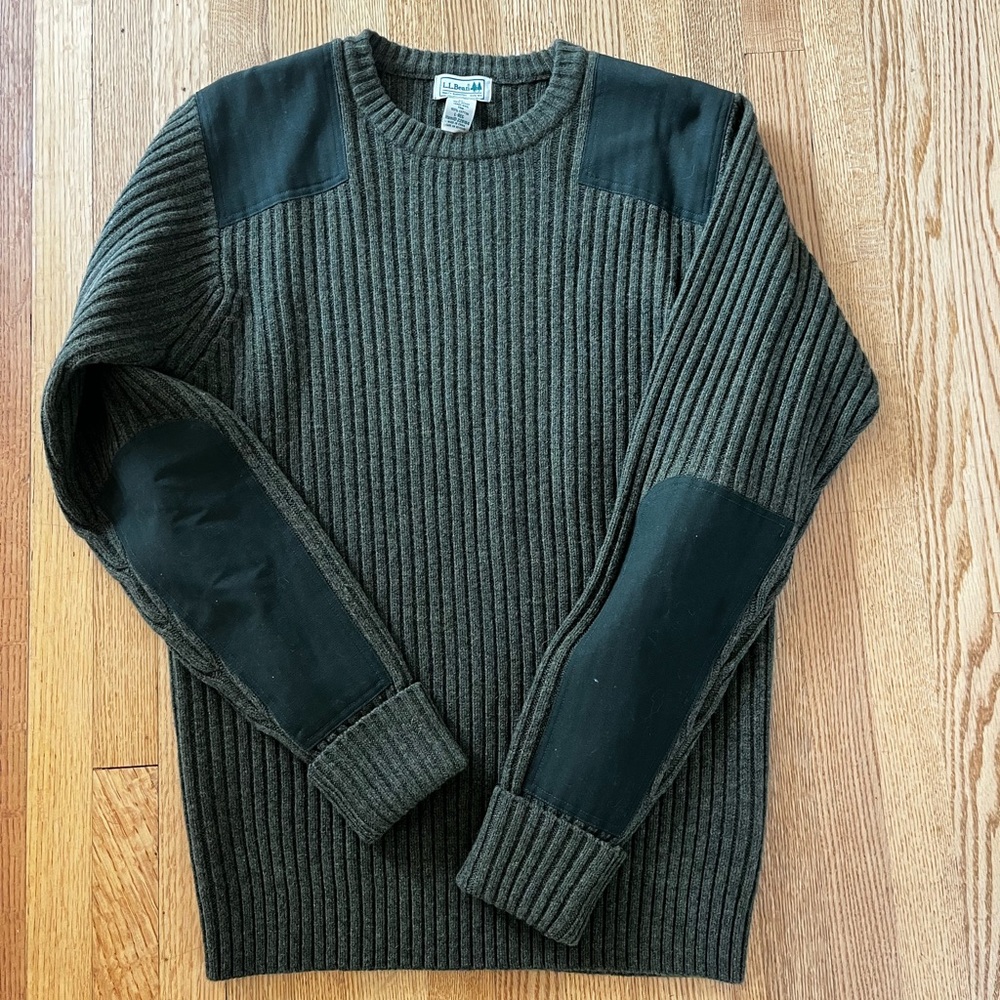 L.L. Bean crewneck sweater with patches size L